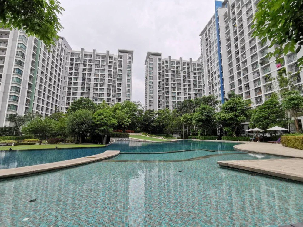 ขาย เดอะพาร์คแลนด์ ศรีนครินทร์ อาคาร A ชั้น 1 เหมาะกับครอบครัวที่มีเด็กเล็ก พร้อมเฟอร์นิเจอร์ สนใจจองเลย