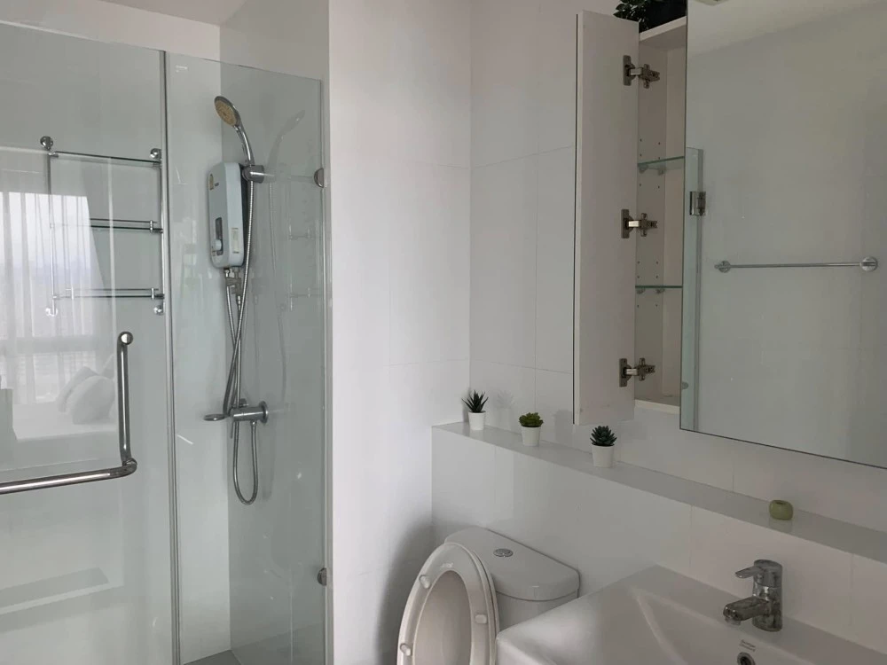 ขาย เดอะโพรดิจี้ เพชรเกษม 62 ชั้นสูง ห้องมุม เป็นส่วนตัว เห็นวิวเมือง พร้อมเครื่องใช้ไฟฟ้า รีบมาจอง