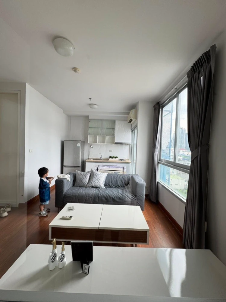 ขาย เดอะ พาร์คแลนด์ รัชดา-ท่าพระ พื้นที่ห้องใหญ่มาก อยู่สบายไม่อึดอัด เดินทางสะดวกสบายมาก น่าจองสุดๆ