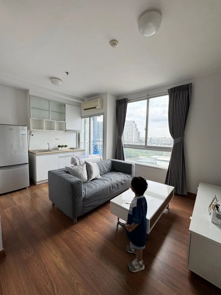 ขาย เดอะ พาร์คแลนด์ รัชดา-ท่าพระ พื้นที่ห้องใหญ่มาก อยู่สบายไม่อึดอัด เดินทางสะดวกสบายมาก น่าจองสุดๆ