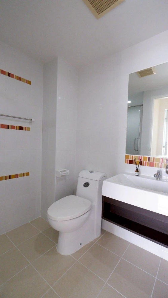 ขาย เด็น วิภาวดี ชั้น 6 ตึก B วิวโล่ง ไม่บลอค ตกแต่งห้องสวยปัง ฟังก์ชั่นครบ สนใจจองเลย