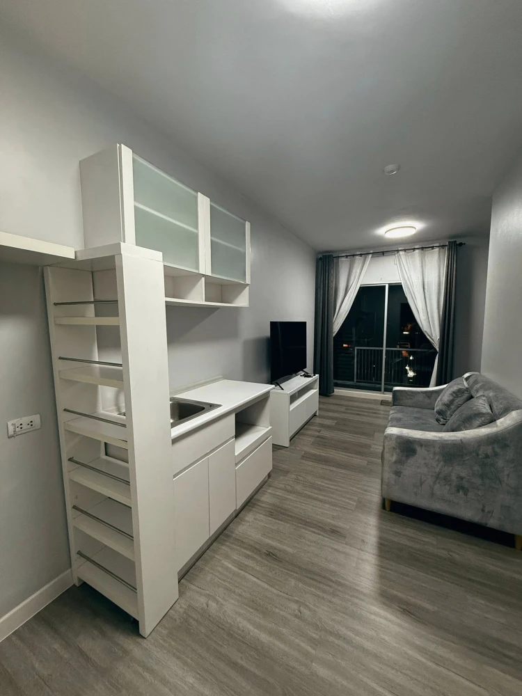 ขาย เอ สเปซ เกษตร ชั้น 3 ฝั่งสระว่ายน้ำ บรรยากาศสุดชิล เฟอร์ + เครื่องใช้ไฟฟ้า (ให้หมดค่ะ) รีบจองเลย