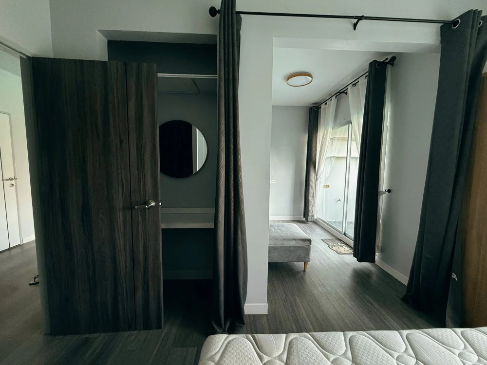 ขาย เอ สเปซ เกษตร ชั้น 3 ฝั่งสระว่ายน้ำ บรรยากาศสุดชิล เฟอร์ + เครื่องใช้ไฟฟ้า (ให้หมดค่ะ) รีบจองเลย