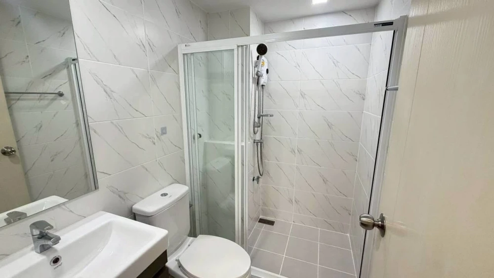 ขาย แอทโมซ ลาดพร้าว 71 ห้องย่าอยู่ เฟอร์พร้อม กว้างขวางอยู่สบาย รีบจองเลย