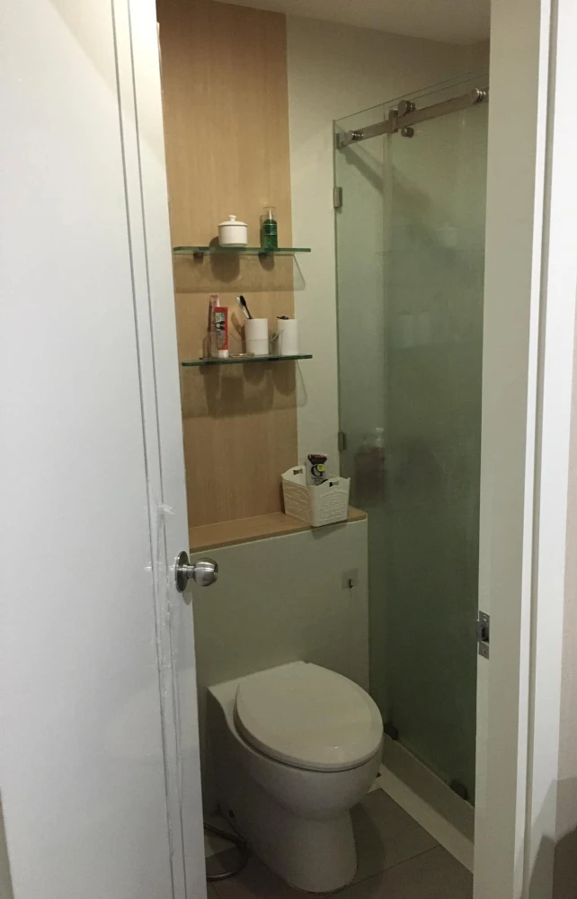 ขาย แอสปาย สาทร-ท่าพระ ชั้น 8 ฝั่งสระว่ายน้ำ เฟอร์นิเจอร์และเครื่องใช้ไฟฟ้าให้หมด ไม่ควรพลาด