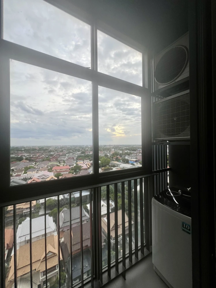 ขาย โกรว รัตนาธิเบศร์ ห้องตกแต่งเสร็จหมดแล้ว เฟอร์นิเจอร์บิวท์อินแน่นๆ พร้อมเข้าอยู่ได้เลย