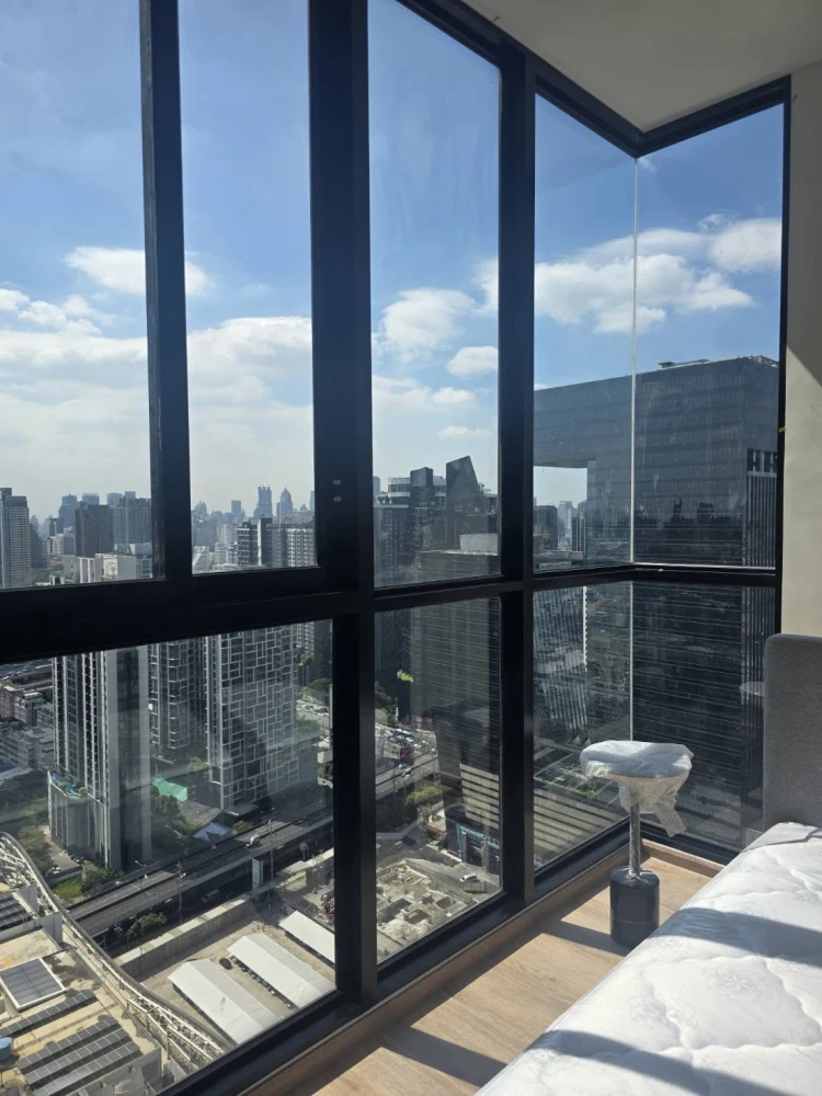 ขาย โนเบิล นิว ดิสทริค อาร์ไนน์ ห้องมุม ชั้นสูงวิวสวย ชั้น 39 รับลมธรรมชาติตลอดวัน เป็นส่วนตัวที่สุดในโครงการ ไม่ติดห้องอื่น น่าจองสุดๆ