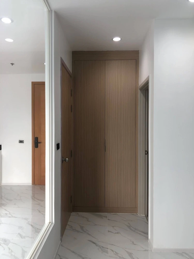 ขาย ให้เช่า คอนโดติด BTS แนะนำค่ะ ที่ Fuse สาทร-ตากสิน ห้องอยู่สบายไม่อึดอัด ปูพื้นลายหินอ่อนอย่างดี ห้ามพลาด