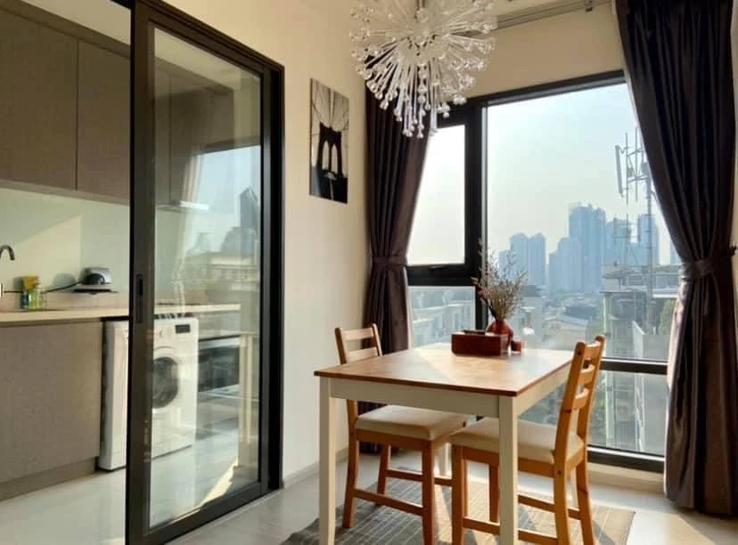 ขาย ให้เช่า!! คอนโด ริทึ่ม สุขุมวิท 36-38 ชั้น 8 ห้องสวย เฟอร์นิเจอร์ครบ พร้อมเข้าอยู่ จองเลย!!