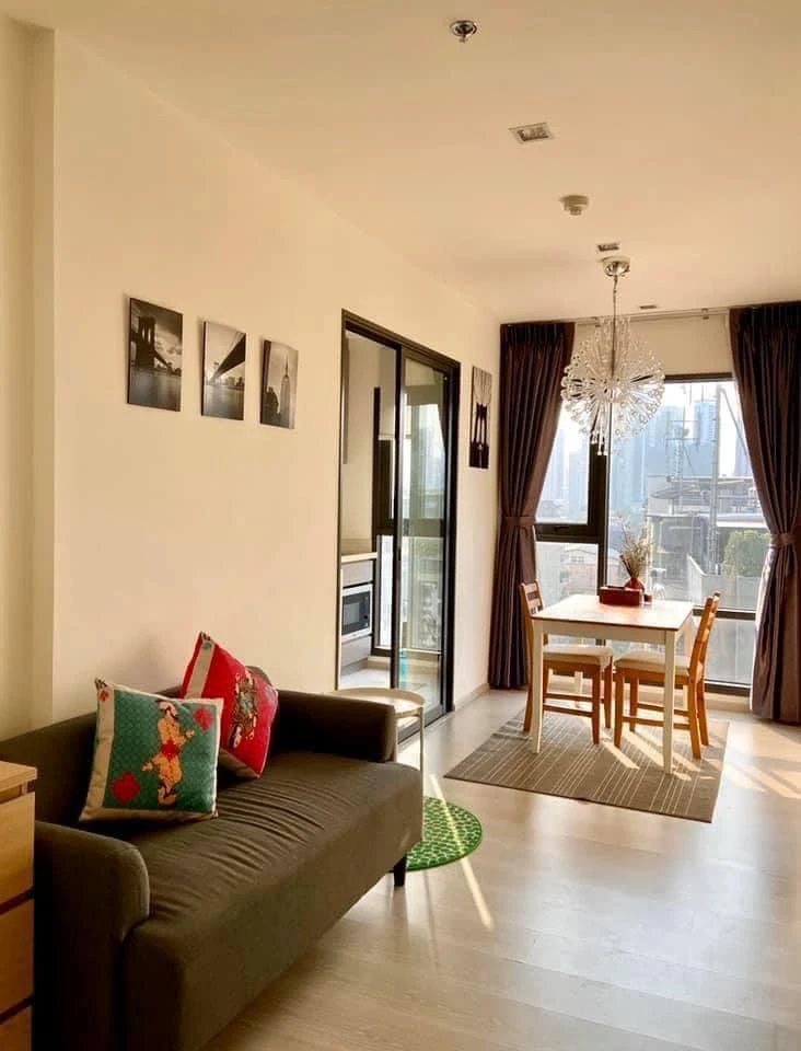 ขาย ให้เช่า!! คอนโด ริทึ่ม สุขุมวิท 36-38 ชั้น 8 ห้องสวย เฟอร์นิเจอร์ครบ พร้อมเข้าอยู่ จองเลย!!