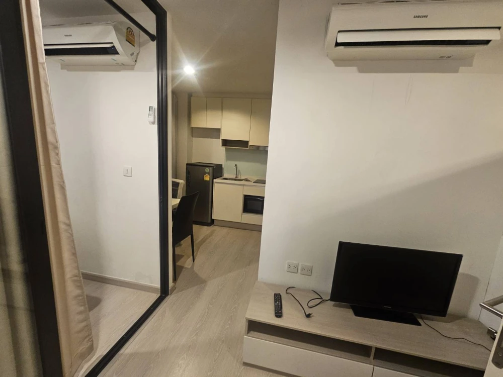 ขาย ให้เช่า คอนโด สกายไลน์ รัตนาธิเบศร์ ชั้นสูง ทิศตะวันออก เฟอร์นิเจอร์ครบ อย่ารอช้า