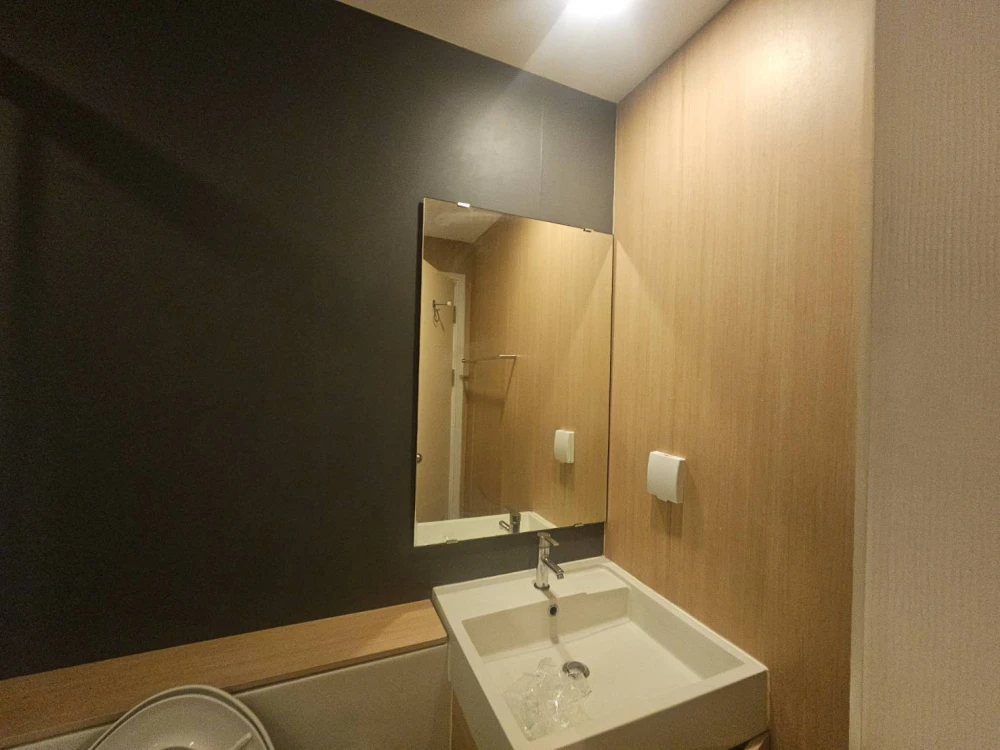 ขาย ให้เช่า คอนโด สกายไลน์ รัตนาธิเบศร์ ชั้นสูง ทิศตะวันออก เฟอร์นิเจอร์ครบ อย่ารอช้า