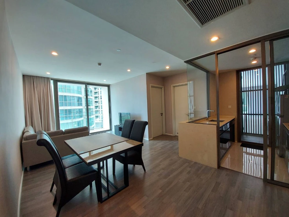 ขาย ให้เช่า!! คอนโด เดอะ รูม สุขุมวิท 69 ชั้น 12 ห้องสวย เฟอร์นิเจอร์ครบพร้อมอยู่ ห้ามพลาด!!
