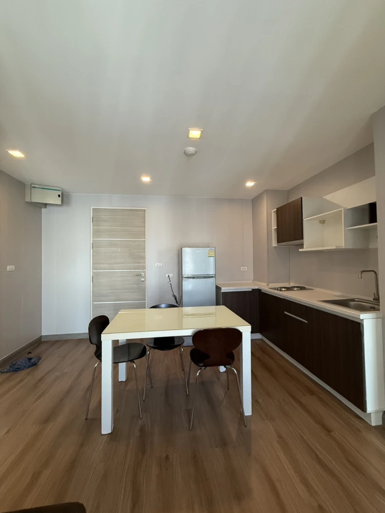 ขาย ให้เช่า คอนโด แอดเดอร่า แจ้งวัฒนะ 2 ห้องนอน 2 ห้องน้ำ วิวสระว่ายน้ำ จองเลยจ้า พลาดไม่ได้