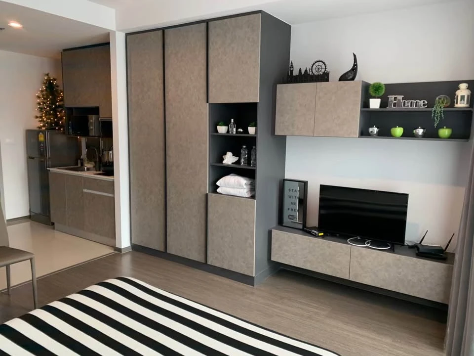 ขาย ให้เช่า คอนโด Ideo phahol chatuchak ชั้น16 วิวเมือง  ตกเเต่งครบทั้งเฟอร์นิเจอร์ เเละเครื่องใช้ไฟฟ้าครบ รีบมาจองเลย