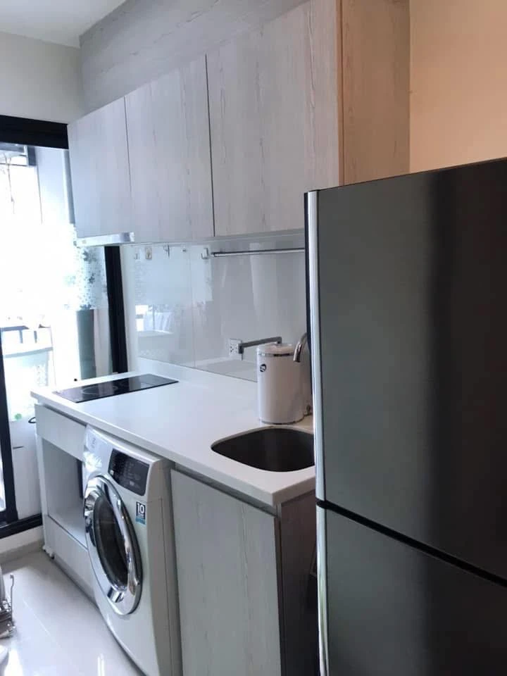 ขาย ให้เช่า คอนโด life asoke ชั้น31 ทิศเหนือ ตกแต่งสวย บิ้วอิน ทั้งห้อง คุณต้องรีบมาจองก่อนพลาดโอกาส