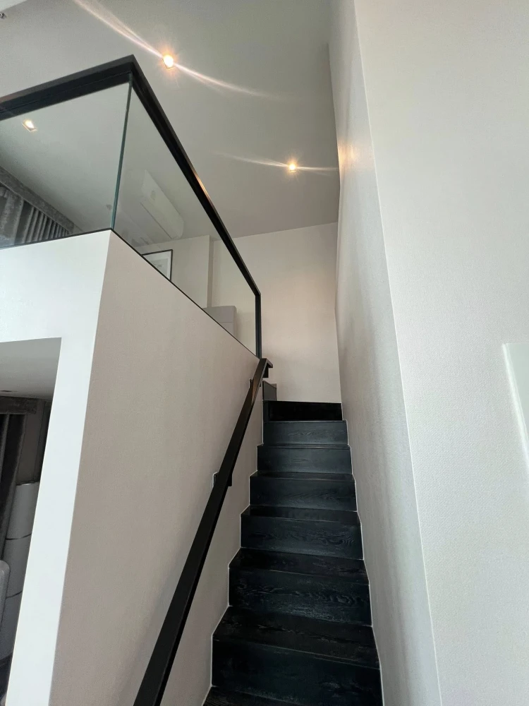 ขาย ให้เช่า คอนโด The Reserve Phahol - Pradipat ห้องมุม Duplex เพดานสูง ชั้น 16 วิว 2 ด้าน กระจกเต็มบาน ไม่บล็อควิว จองเลย