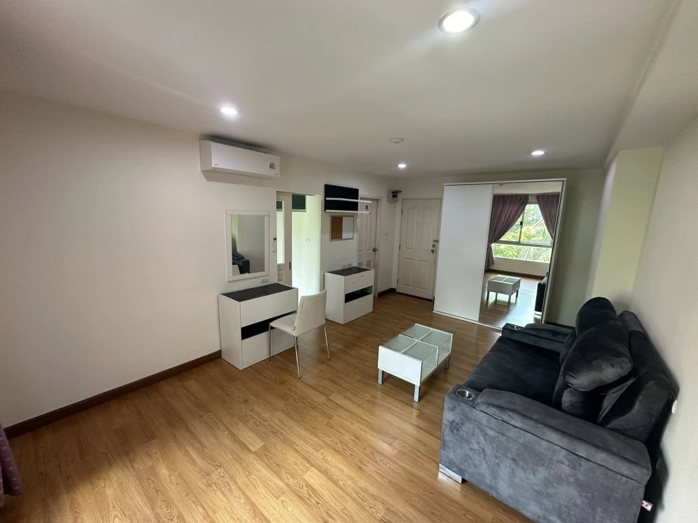 ขาย ให้เช่า ดับเบิ้ล ยู คอนโด พหล-ลาดพร้าว ห้องมุมมีความเป็นส่วนตัว ราคาไม่แรง ต้องรีบมาจอง