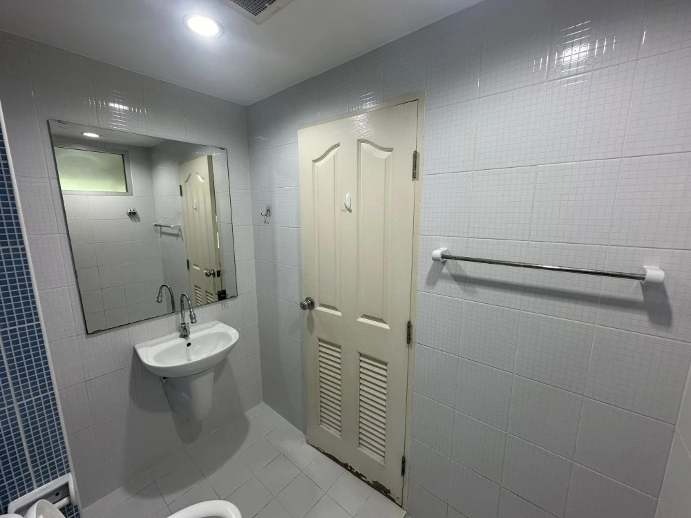 ขาย ให้เช่า ดับเบิ้ล ยู คอนโด พหล-ลาดพร้าว ห้องมุมมีความเป็นส่วนตัว ราคาไม่แรง ต้องรีบมาจอง