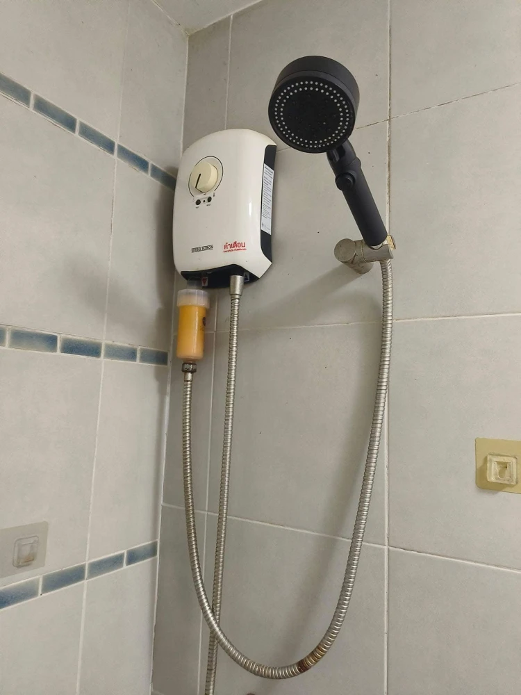 ขาย ให้เช่า ดีคอนโด แคมปัส รีสอร์ท บางแสน 1 ห้องนอน 1 ห้องน้ำ ทำเลดี เดินทางสะดวก เฟอร์ครบ จองเลย