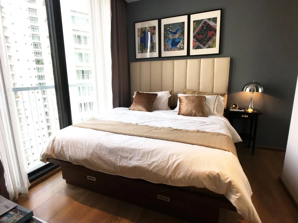 ขาย ให้เช่า พาร์ค 24 ออริจิ้น พร้อมพงษ์ ห้องนี้ได้ Living room ที่กว้างใหญ่ อยู่สบายๆ พร้อมเฟอร์คุณภาพ น่าจองสุดๆ