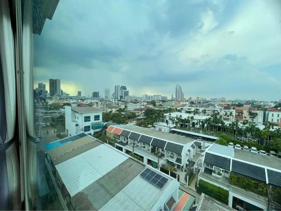 ขาย ให้เช่า ฟีล คอนโด ลาดพร้าว 33 ชั้น 7 ชั้นบนสุด บรรยากาศเงียบสงบ เหมาะกับการพักผ่อน พร้อมแล้วอย่ารอช้า