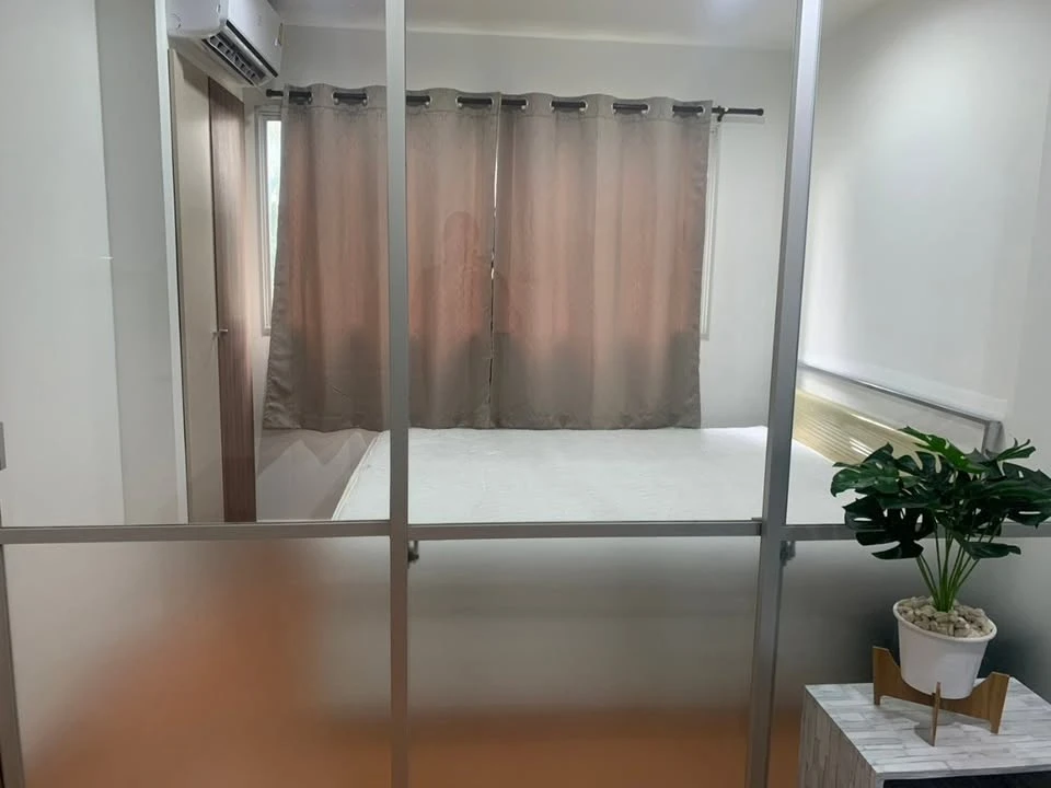 ขาย ให้เช่า ลุมพินี คอนโดทาวน์ นิด้า-เสรีไทย ตกแต่งพร้อมอยู่ มีเครื่องใช้ไฟฟ้า และเครื่องซักผ้า จองด่วนๆ