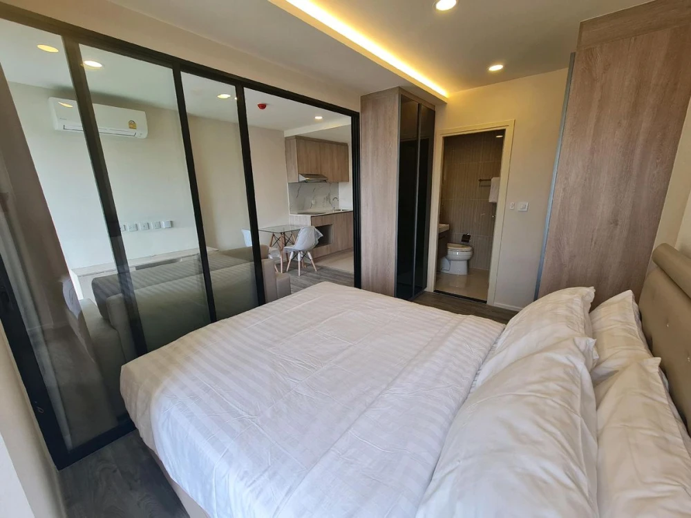 ขาย ให้เช่า!! ไอคอน สุขุมวิท 77 ชั้น 4 ตึก B วิวสระว่ายน้ำ ห้องสวย ทำเลดี เดินทางสะดวก ห้ามพลาด!!