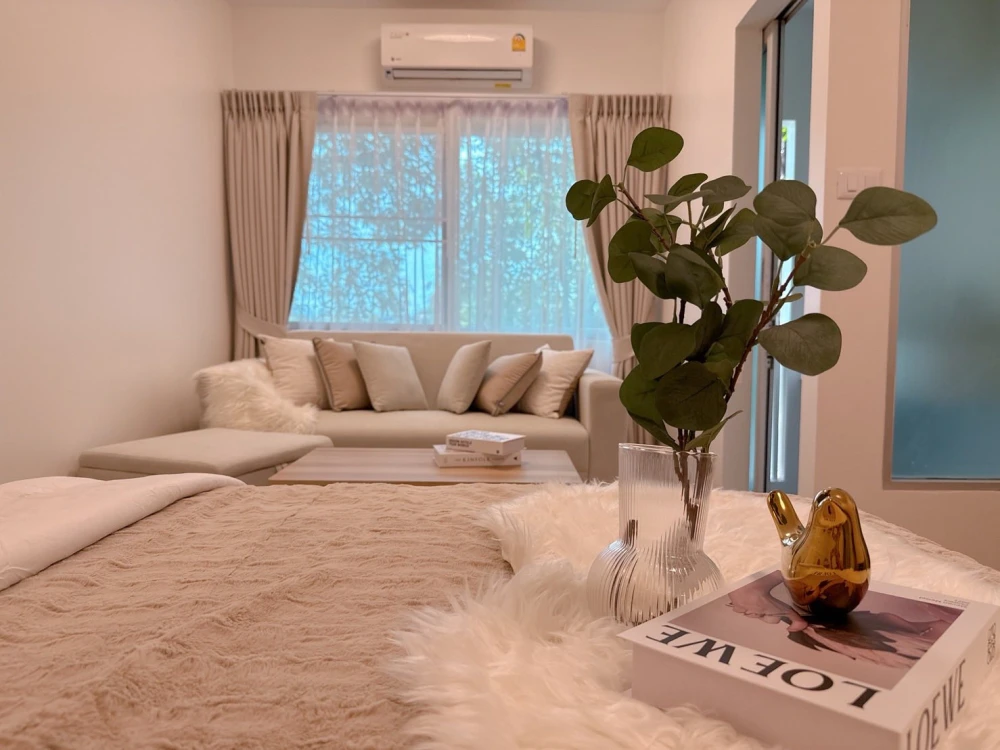 ขาย ให้เช่า A Space Sukhumvit 77 ห้องแต่งสวย ทำเลดี มาพร้อมเฟอร์ครบครัน หิ้วกระเป๋าเข้าอยู่ได้เลยจ้า
