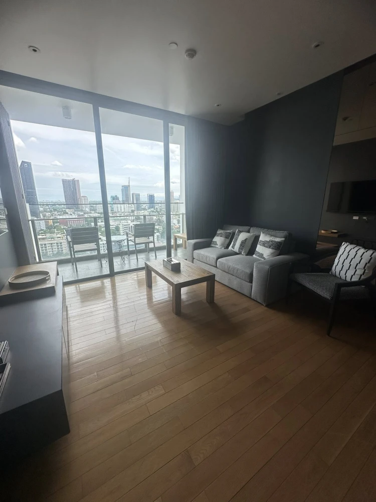 ขาย ให้เช่า AEQUA Sukhumvit 49 ห้องแต่งสวยคุมโทน ทำเลดี มาพร้อมสิ่งอำนวยความสะดวกครบครัน จองเลย