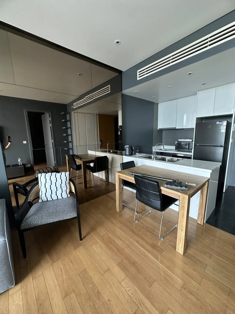 ขาย ให้เช่า AEQUA Sukhumvit 49 ห้องแต่งสวยคุมโทน ทำเลดี มาพร้อมสิ่งอำนวยความสะดวกครบครัน จองเลย