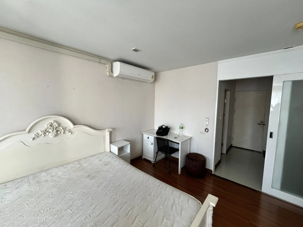 ขาย ให้เช่า Airlink Residences Romklao ห้องสตูดิโอ มาพร้อมเฟอร์นิเจอร์อย่างดี พลาดแล้วจะเสียใจ