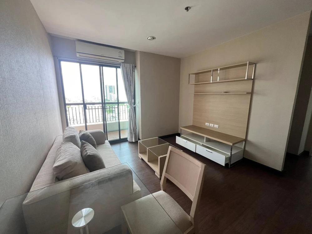 ขาย ให้เช่า Akesin Place 1 ห้องนอน 1 ห้องน้ำ มาพร้อมเฟอร์นิเจอร์และเครื่องใช้ไฟฟ้าครบครัน ห้ามพลาด