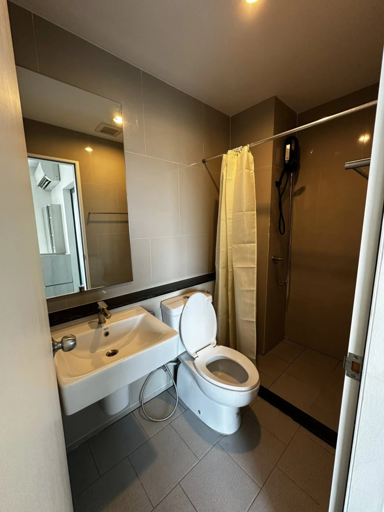 ขาย ให้เช่า Aspire Sathorn-Ratchaphruek ห้องสตูดิโอ มาพร้อมสิ่งอำนวยความสะดวกครบครัน หิ้วกระเป๋าเข้าอยู่ได้เลยจ้า