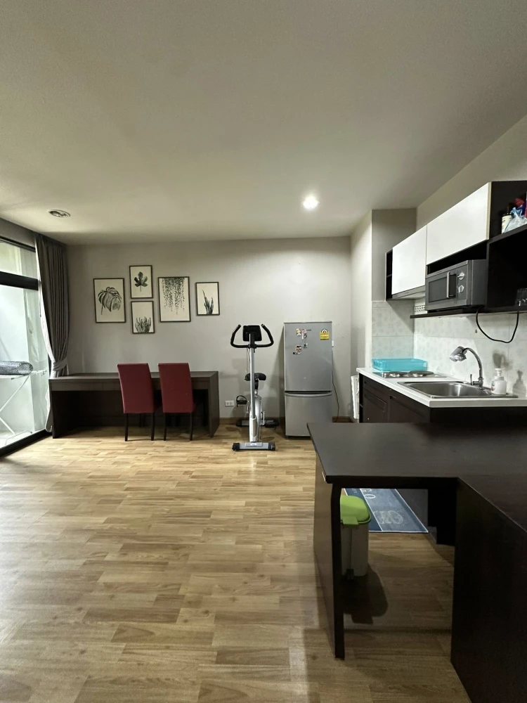 ขาย ให้เช่า Baan Navatara ห้องน่าอยู่ ทำเลดี มาพร้อมเฟอร์นิเจอร์และเครื่องใช้ไฟฟ้าครบครัน จองเลย