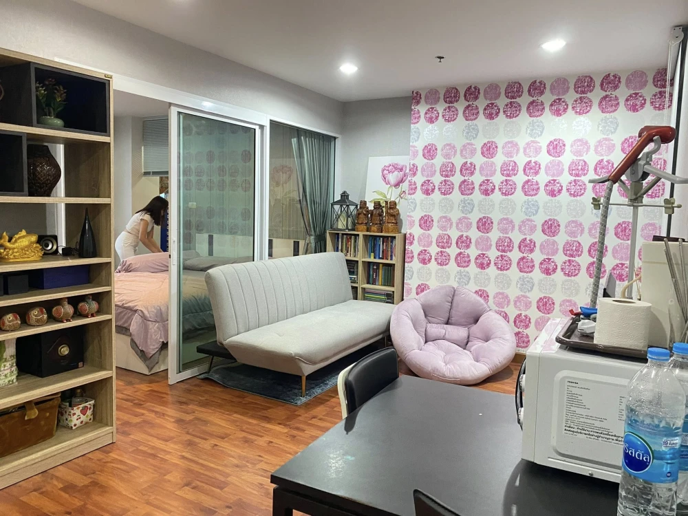 ขาย ให้เช่า Bangkok Horizon Ramkhamhaeng 1 ห้องนอน 1 ห้องน้ำ เฟอร์นิเจอร์ครบครัน วิวโล่ง ไม่บล็อค หิ้วกระเป๋าเข้าอยู่ได้เลย