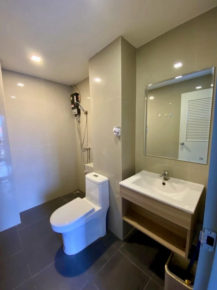ขาย ให้เช่า Beston Condo 2 ห้องน่าอยู่ ชั้น 3 มาพร้อมเฟอร์นิเจอร์ครบครัน หิ้วกระเป๋าเข้าอยู่ได้เลยจ้า