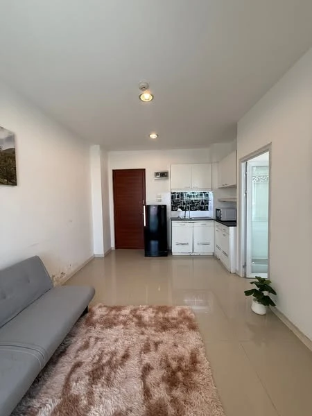 ขาย ให้เช่า CC Condominium 1 1 ห้องนอน 1 ห้องน้ำ มาพร้อมเฟอร์และเครื่องใช้ไฟฟ้าครบครัน จองเลยตอนนี้