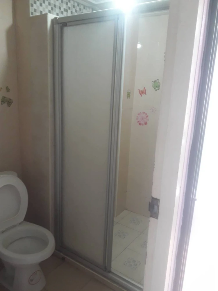 ขาย ให้เช่า Champs Elysees Tiwanon ชั้น 4 ห้องสีชมพูสดใส ชั้นล่างมี 7-11  ที่จอดรถสะดวกสบาย น่าจองสุดๆ