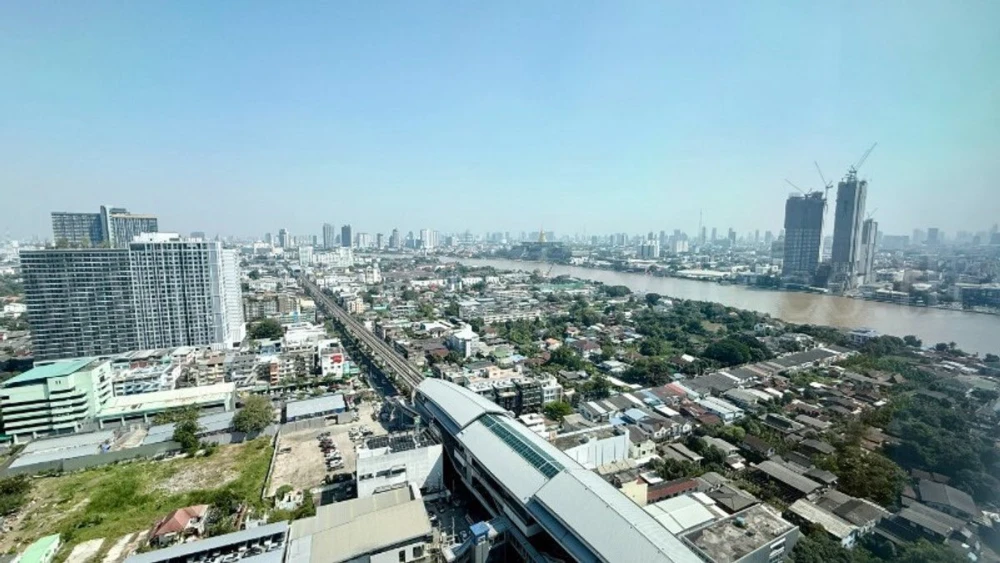 ขาย ให้เช่า De Lapis Charan 81 ห้องแต่งสวย บิ้วอินผนังและเฟอร์นิเจอร์อย่างดี พลาดแล้วจะเสียใจ