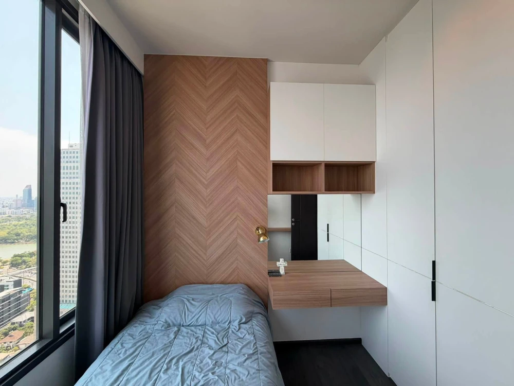 ขาย ให้เช่า Edge By Sansiri (Sukhumvit 23) 2 ห้องนอน บิวท์อินเฟอร์นิเจอร์อย่างดี รีบจองเลย