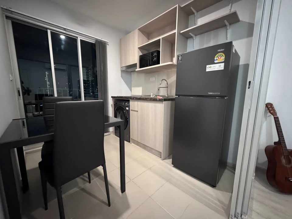 ขาย ให้เช่า Elio Sathorn-Wutthakat 1 ห้องนอน 1 ห้องน้ำ ตกแต่งคุมโทน มาพร้อมเฟอร์นิเจอร์ครบครัน ห้ามพลาด