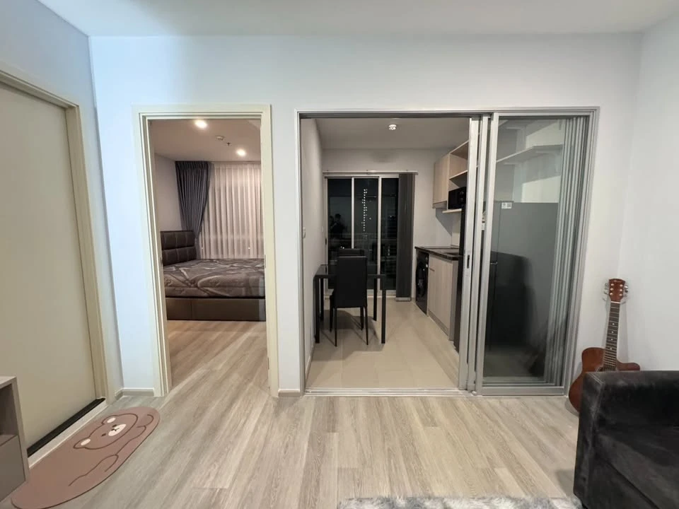 ขาย ให้เช่า Elio Sathorn-Wutthakat 1 ห้องนอน 1 ห้องน้ำ ตกแต่งคุมโทน มาพร้อมเฟอร์นิเจอร์ครบครัน ห้ามพลาด