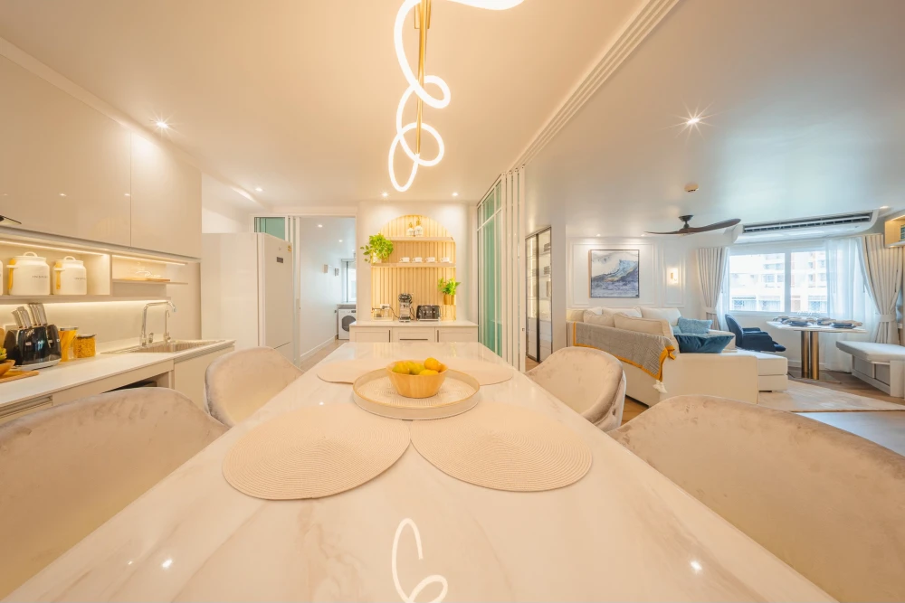 ขาย ให้เช่า Fortune Condo Town 2 ห้องตกแต่งสวยตาแต่ง บิวท์อินทั้งห้อง วิวสระว่ายน้ำ พื้นที่ใช้สอยเยอะ ห้ามพลาด