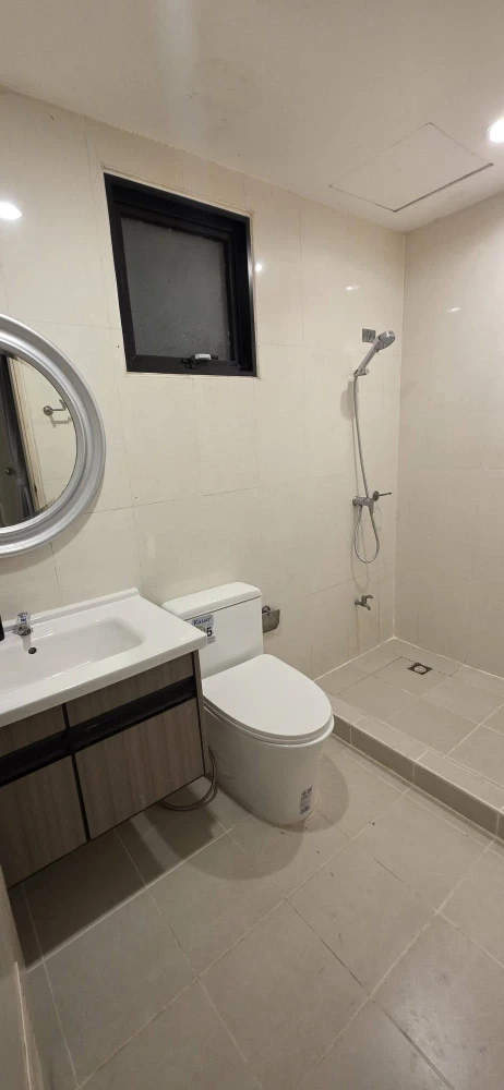 ขาย ให้เช่า I Condo Sukhumvit 105 2 ห้องนอน พื้นที่ใช้สอยเยอะ ทำเลดี วิวสวนสวย รีบจองด่วนๆเลยจ้า