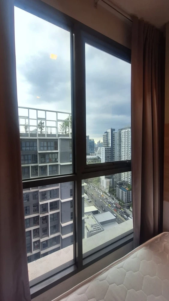 ขาย ให้เช่า Ideo Mobi Rama 9 ห้องกว้างขวาง มาพร้อมพื้นที่ใช้สอยเยอะ ชั้นสูง รีบมาจองเลย