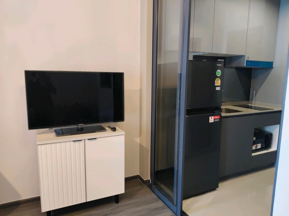 ขาย ให้เช่า Ideo Sukhumvit - Rama4 1 ห้องนอน 1 ห้องน้ำ ในทำเลสุดปัง ตกแต่งคุมโทน เฟอร์ครบ จองเลย