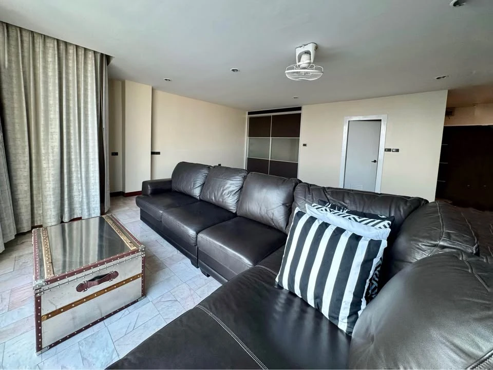 ขาย ให้เช่า La Maison Phaholyothin 24 ห้องกว้างขวาง พื้นที่ใช้สอยเยอะ ไม่จองแล้วจะเสียดายทีหลัง