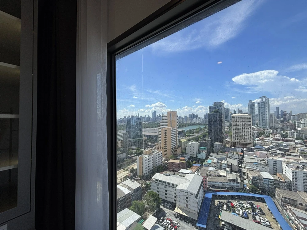 ขาย ให้เช่า Life Rama 4 Asok ห้อง ห้องมุม ชั้น 23 วิวสวนเบญ แต่งบิ้วอิน เฟอร์นิเจอร์ เครื่องใช้ไฟฟ้าครบ จองเลย