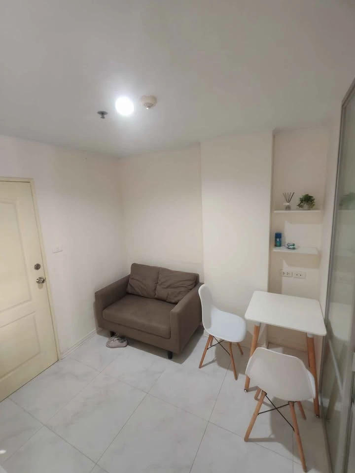 ขาย ให้เช่า Lumpini Condo Town Ramintra - Nawamin ชั้น 11 อาคาร C วิวโล่ง พร้อมอยู่ มีประตูเปิดปิดแยกส่วนแบบบานเลื่อน